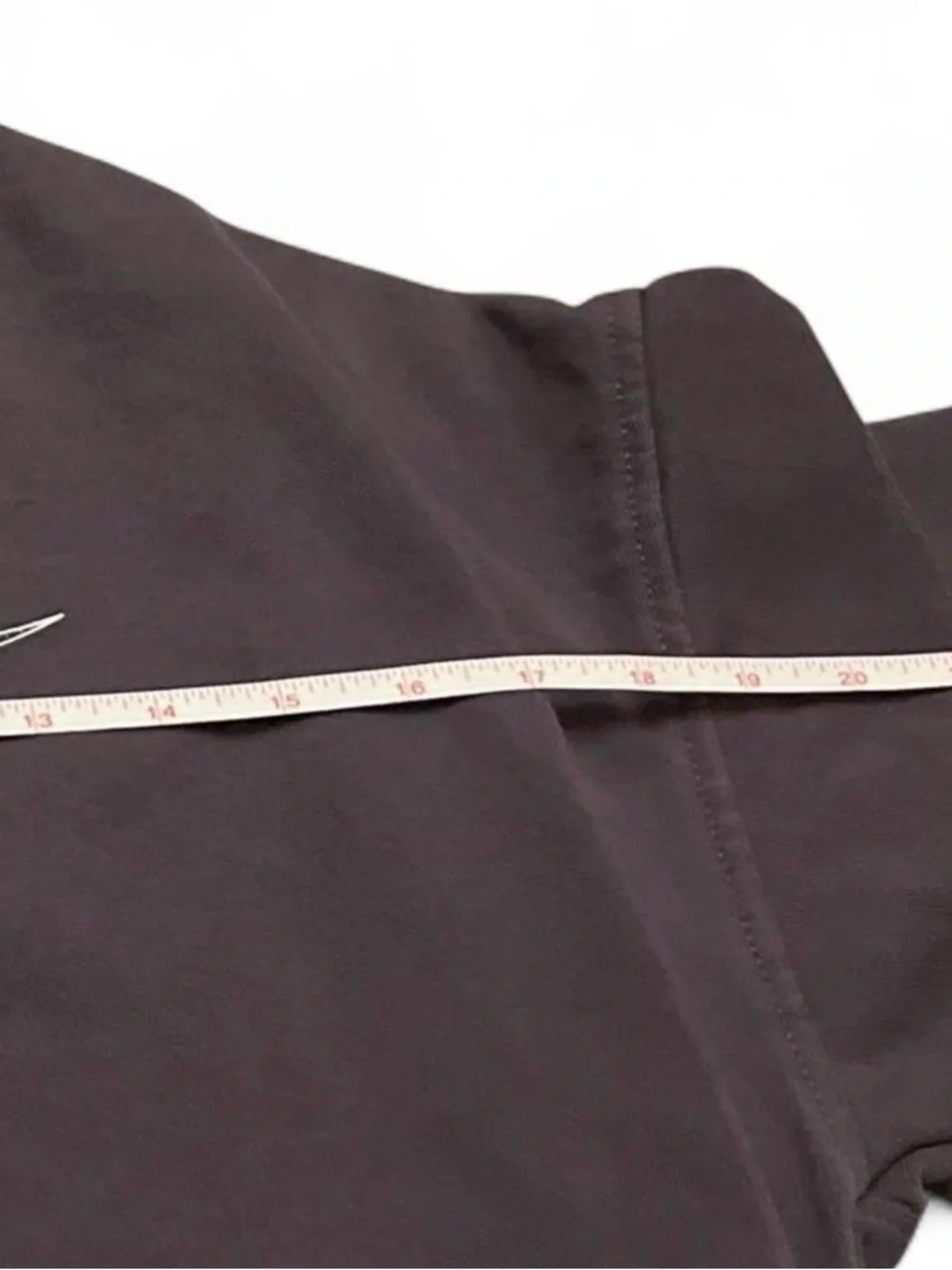 Nike Women’s Purple Crewneck Sweatshirt with Embroidered Swoosh Size Medium Y2K